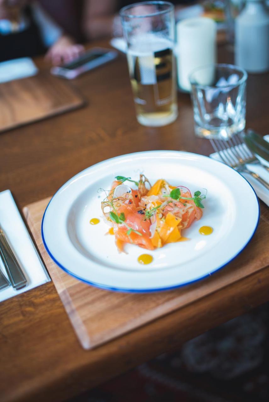 The Highdown - Brunning And Price Hotel Worthing Bagian luar foto