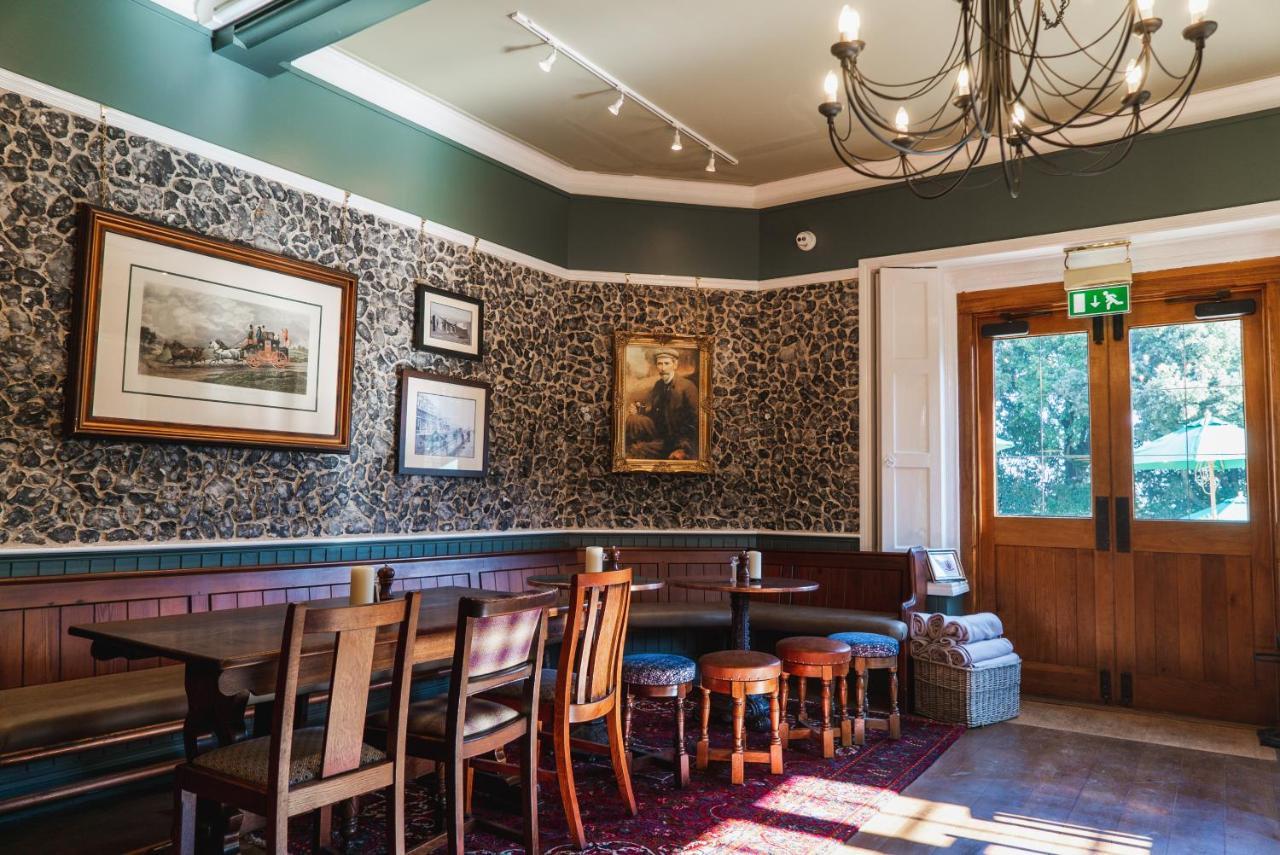 The Highdown - Brunning And Price Hotel Worthing Bagian luar foto